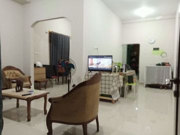 Dijual Rumah di Duren Sawit - Jakarta Timur