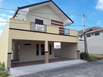 Duplex Type House with 6 Bedroom for SALE in Cuayan Angeles City