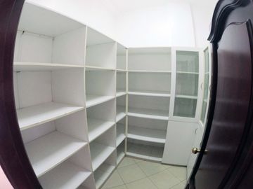 C093 - Venta Casa Mansión en Samborondón Primeros Kms - 4 dormitorios
