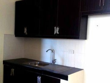 PH744 Townhouse for sale Near Mindanao Ave. Quezon City At 3
