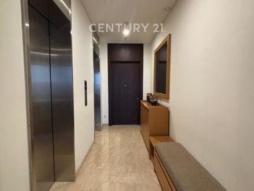 Apartment Pakubuwono Spring 2br Tower Cherrywood Lt.58 R2388