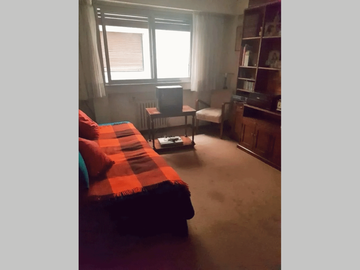 Departamento en Venta en Recoleta 4 ambientes + dependencia 110 m2 + balcón - Guido 1700