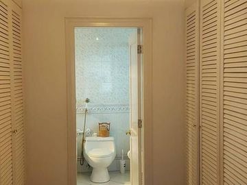 Venta casa 3 dormitorios, amplio jardín, Urbanización Exclusiva, Miravalle