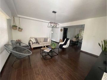 CASA CLAYTON VENTA DIVIDIDA EN 2 APARTAMENTOS