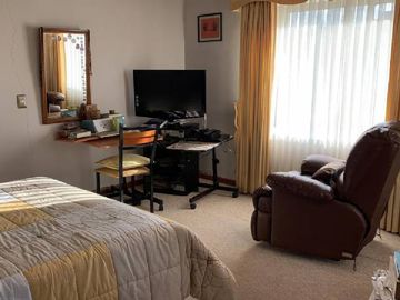 Vendo hermosa casa en sector Los Poetas