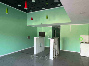 Local comercial  en Strip Center en La Florida