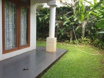 Rumah Nyaman dan Asri di Sektor 8 River Park Bintaro 6870