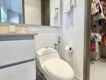 apartamento en venta en altos de los rosales. Cod V378