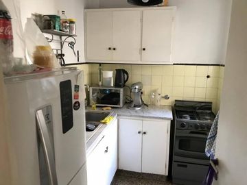 SE VENDE EN CAPITAL 3 AMBIENTES sobre Av CABILDO