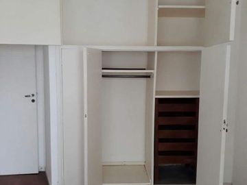 SE VENDE EN CAPITAL 3 AMBIENTES sobre Av CABILDO