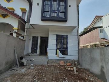 Rumah Brand New di Cirendeu Pembangunan 85% Bonus Backdrop Kamar
