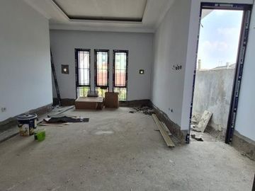 Rumah Brand New di Cirendeu Pembangunan 85% Bonus Backdrop Kamar