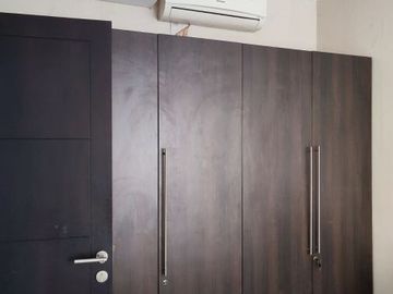Disewakan Apartemen Royal Mediterania Garden Residences, 2BR Furnish