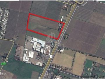 Terreno Construccion  en Venta en Longitudinal sur frente al Club de Polo