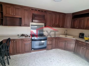 EN VENTA CASA EN LA COLONIA LA SALLE