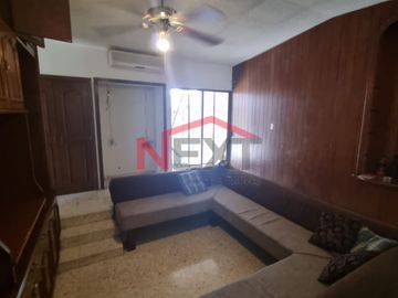 EN VENTA CASA EN LA COLONIA LA SALLE