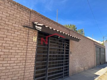 EN VENTA CASA EN LA COLONIA LA SALLE