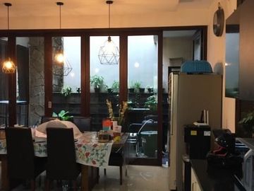 Rumah 2 lantai dalam komplek bintaro jaya