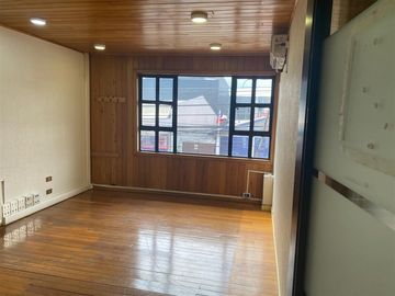 Oficina en arriendo en Castro