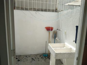 Casa en venta en condominio Los Sauces