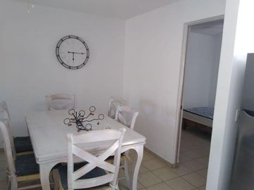 Casa en venta en condominio Los Sauces