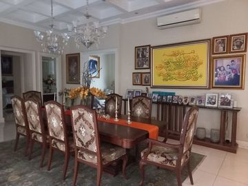 Rumah Di Bintaro, Mewah 2Lt, Pool, Semi Furn, Pesanggrahan