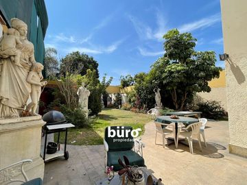 EXCELENTE TERRENO/CASA CON 630M2 EN VENTA! ZONA EXCLUSIVA SAN ISIDRO