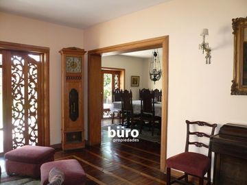 EXCELENTE TERRENO/CASA CON 630M2 EN VENTA! ZONA EXCLUSIVA SAN ISIDRO