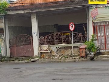 Dijual Rumah di Raya Margorejo, Surabaya