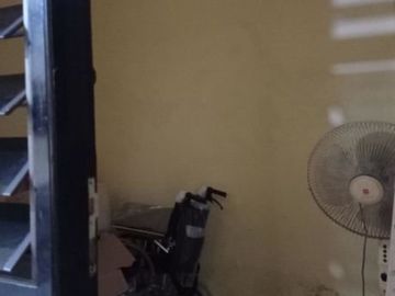 Rumah di Tanjung Sari Baru, Siap Huni, Furnish, Row jalan 2 mobil