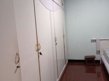 Rumah di Tanjung Sari Baru, Siap Huni, Furnish, Row jalan 2 mobil