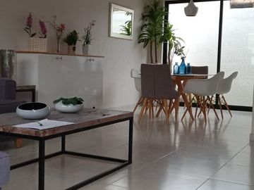 CASA VENTA JURIQUILLA QUERETARO