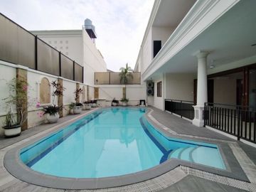 Dijual Rumah Mewah di Kemang Kondisi Siap Huni