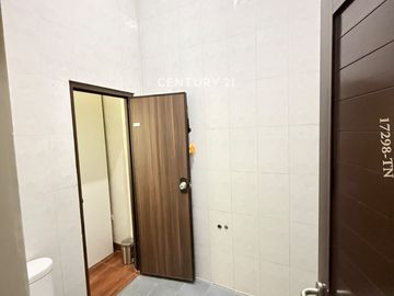 DIJUAL RUMAH 2 LANTAI DI CLUSTER CAMARA PAMULANG