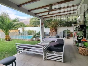 Casa en Venta en Chamisero / Chicureo