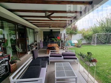 Casa en Venta en Chamisero / Chicureo