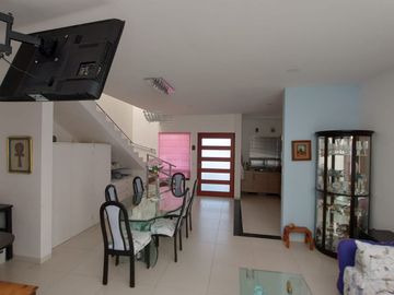 Casa en Venta en Pedregal de Schoenstatt, Recamara en PB, T.130 m2, C.190 m2