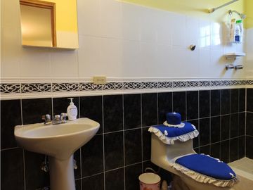 VENTA DE CASA EN ALTOS DEL MARIA