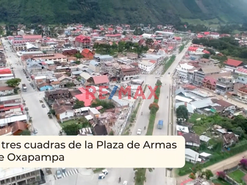 ¡Oportunidad Única! Terreno Comercial en Oxapampa con Ubicación Estratégica para tu Próximo Negocio

¿Sueñas con construir tu propio negocio en un l