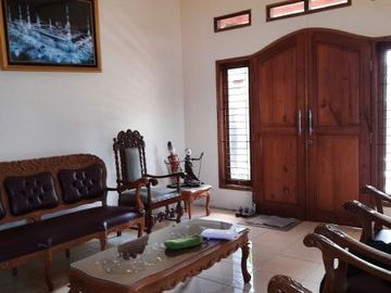 Dijual cepat Rumah Lux Murah Cijambe cgr Kota Bandung view pegunungan | jarak hanya 800 m ke jalan ujung berung