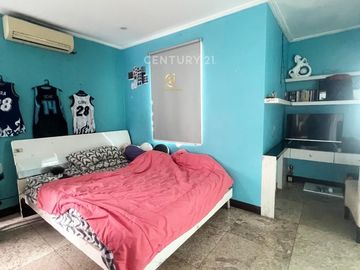 Dijual Rumah Bagus 3 Lantai Di Bintaro Jaya Dekat Lottemart