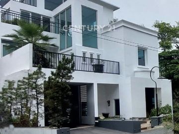 Dijual Rumah Bagus 3 Lantai Di Bintaro Jaya Dekat Lottemart