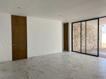 Casa de 1 Planta con 2 Recámaras en la Privada Mediterránea Vivanta Conkal Yuc.