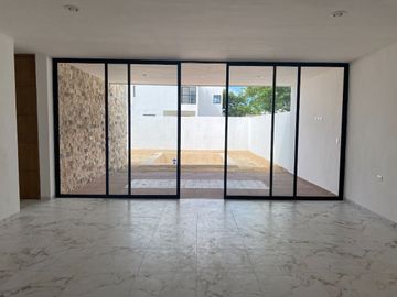 Casa de 1 Planta con 2 Recámaras en la Privada Mediterránea Vivanta Conkal Yuc.
