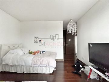 Casa en arriendo de 6 dorm. en Lo Barnechea