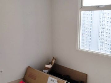 Dijual Murah Apartemen Springlake 2BR Furnish