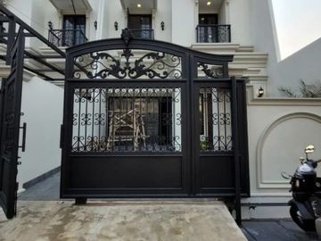 Rumah mewah siap huni bebas banjir di cempaka putih akses baik