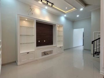 Rumah mewah siap huni bebas banjir di cempaka putih akses baik