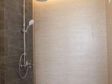 ROYAL Residence Rumah 2 Lantai Modern Minimalis
