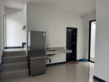 Dijual Rumah Siap Huni di Cluster Nismara, Kota Harapan Indah, Kab Bekasi